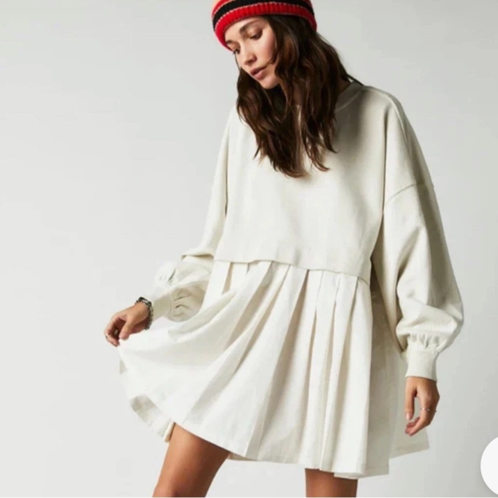 Free People Eleanor Oversized Sweatshirt Dress ivory Combo size XS/small